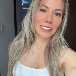 Camila_velvett