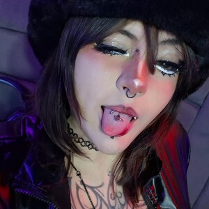 Alice_von_rose_