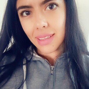 Clau_squirt34