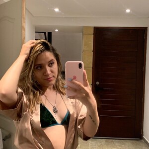 LeiahBlonde_