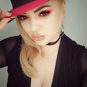 Katrinaa_