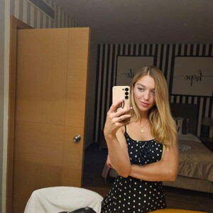 Ambri_Lili