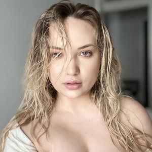 LisaNoelX