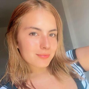 Lara19