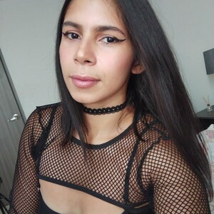 ELLIE_