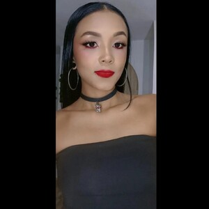 EllieBlush