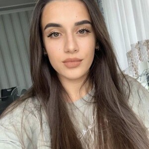 AlinaXxx_