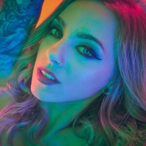 AstridLuxe
